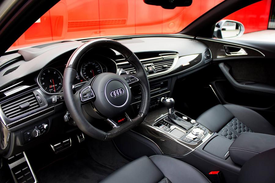 Интерьер Audi RS6+ Avant 1 of 50 by ABT 2017 года  (фото 2 из 4)